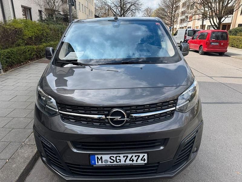 Gebraucht Opel Vivaro Edition 177 PS (130 kW) 2020 Silber Van / Kleinbus