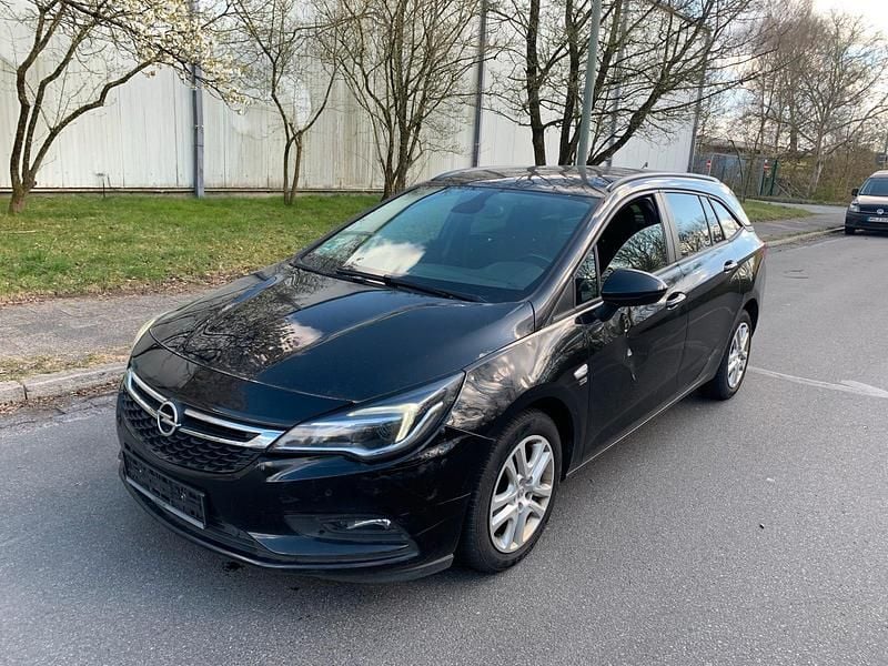 Gebraucht Opel Astra 136 PS (100 kW) 2019 Schwarz Kombi