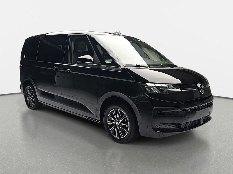 Neu VW Multivan Life 150 PS (110 kW) 2026 Schwarz Van