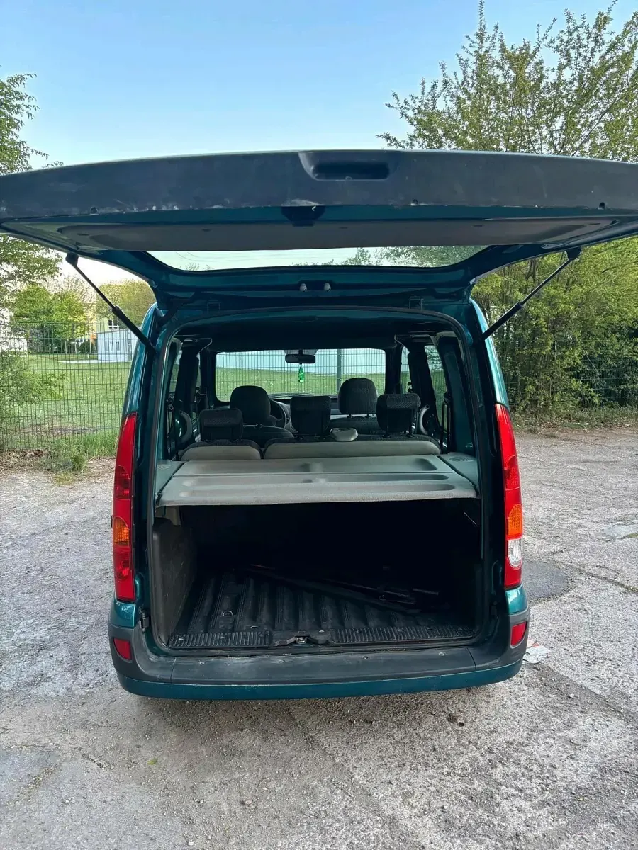 Usata Renault Kangoo 75 CV (55 kW) 2007 Verde Monovolume