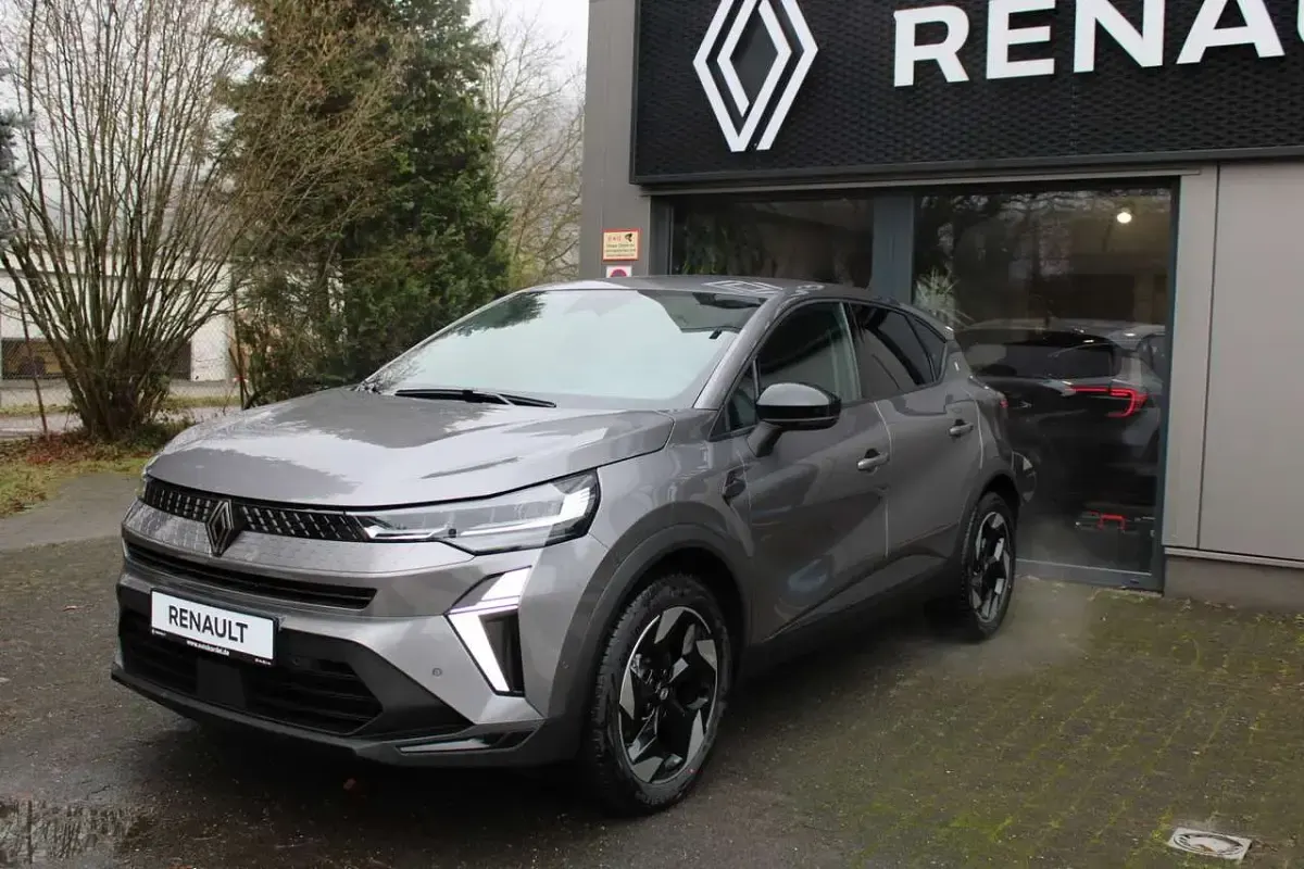 Nowe Renault Captur Techno 109 KM (80 kW) 2026 Szary SUV