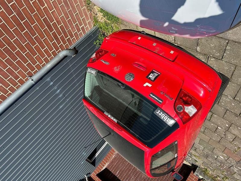 Gebraucht VW Polo Basis 54 PS (39 kW) 2002 Rot Limousine