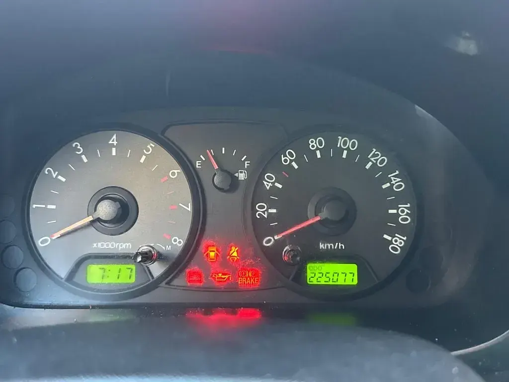 Occasion Kia Picanto 65 ch (47 kW) 2004 Orange Citadine