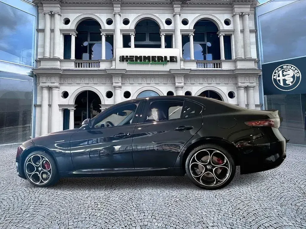Neu Alfa Romeo Giulia Veloce 280 PS (205 kW) 2026 Schwarz Limousine
