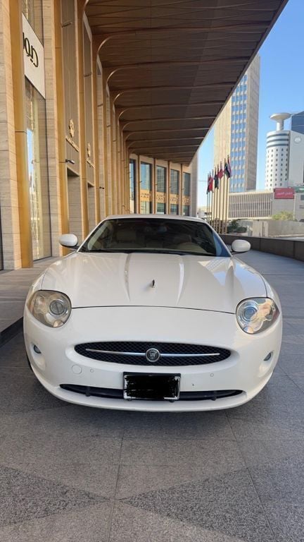 Weiß Gebraucht 2007 Jaguar XK Coupé | 14.500 € (Superpreis) - Bild 1/4