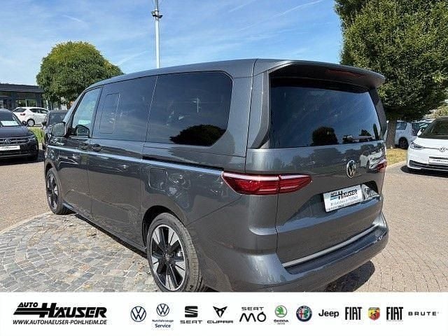 Gebraucht VW Multivan Style 150 PS (110 kW) 2025 Grau Van