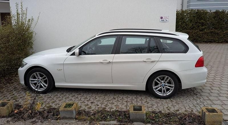 Gebraucht BMW 316 116 PS (85 kW) 2010 Weiß Kombi
