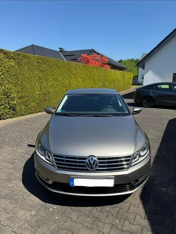 Gebraucht VW CC 160 PS (117 kW) 2014 Braun Limousine