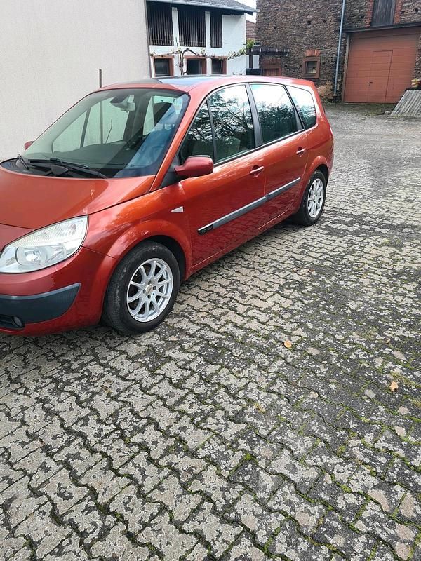 Gebraucht 2006 Renault Scénic II Van / Kleinbus | 1.990 € (Fairer Preis) - Bild 1/4