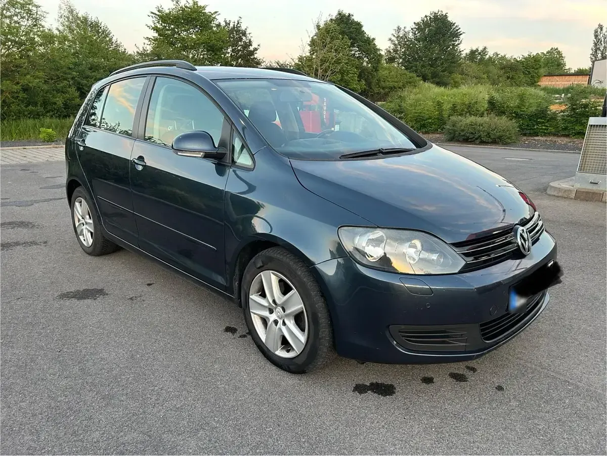 Gebraucht VW Golf Plus Cross 122 PS (89 kW) 2009 Limousine