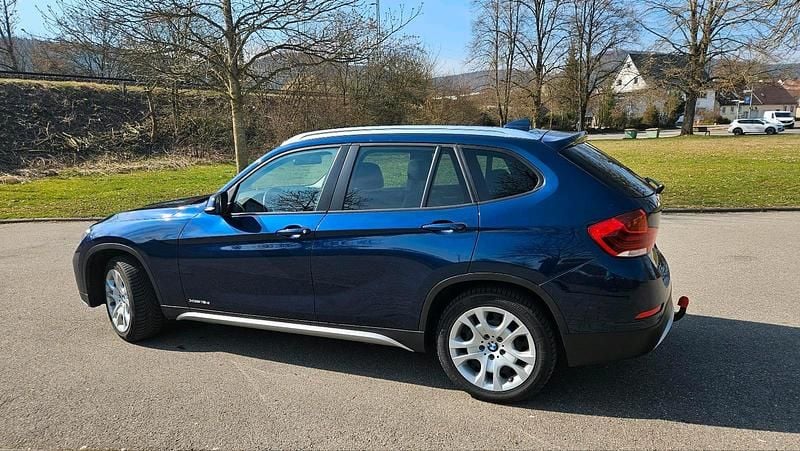 Gebraucht BMW X1 xLine 143 PS (105 kW) 2014 Blau SUV