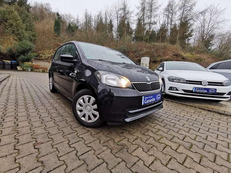 Black magi perleeffekt Gebraucht 2013 Skoda Citigo Ambition Kleinwagen | 3.999 € (Fairer Preis) - Bild 1/3