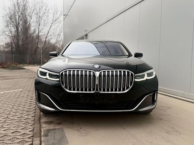 Gebraucht BMW 730 286 PS (210 kW) 2021 Schwarz Limousine