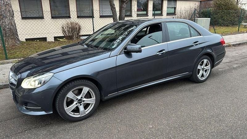 Gebraucht Mercedes E300 Avantgarde 252 PS (185 kW) 2013 Grau Limousine