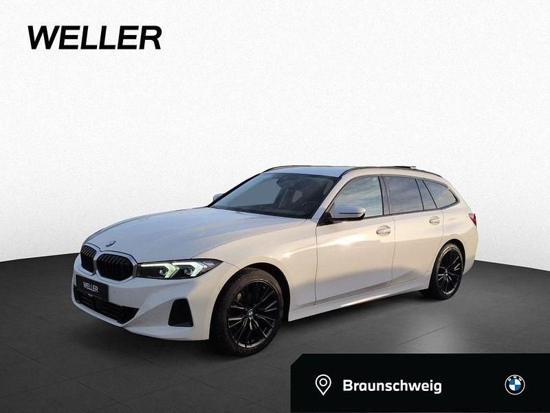 Alpinweiss iii (weiß) Gebraucht 2022 BMW 318 Shadowline Kombi | 23.390 € (Teuer) - Bild 1/4