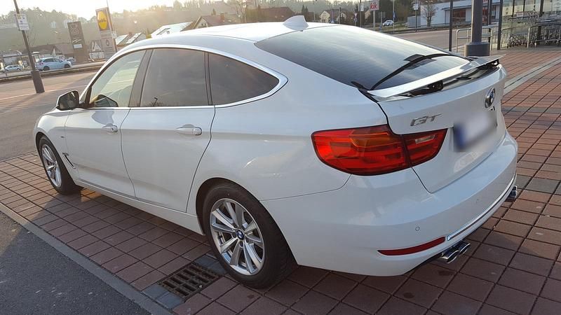 Gebraucht BMW 320 Efficient Dynamics 184 PS (135 kW) 2013 Weiß Limousine