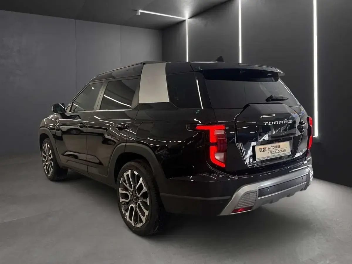 Gebraucht KGM Torres 163 PS (119 kW) 2025 Schwarz SUV