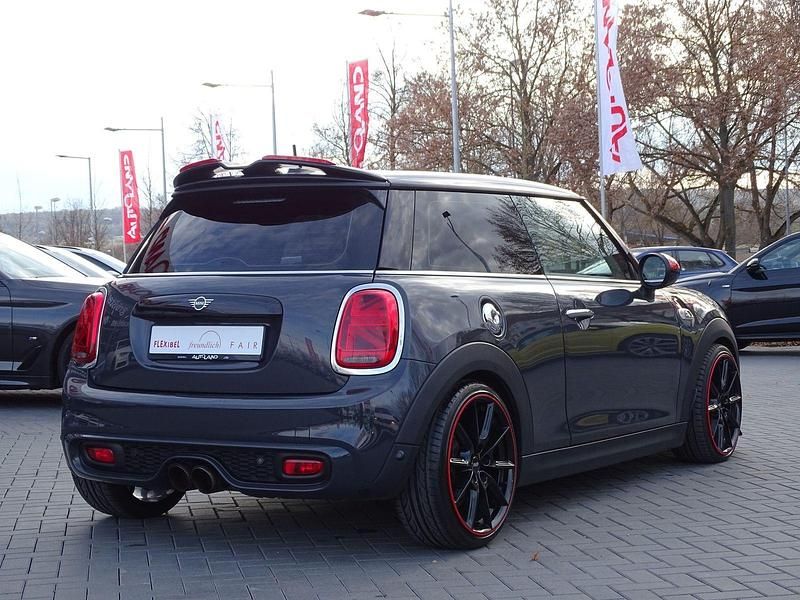 Gebraucht Mini Cooper S 192 PS (141 kW) 2018 Schwarz Kleinwagen