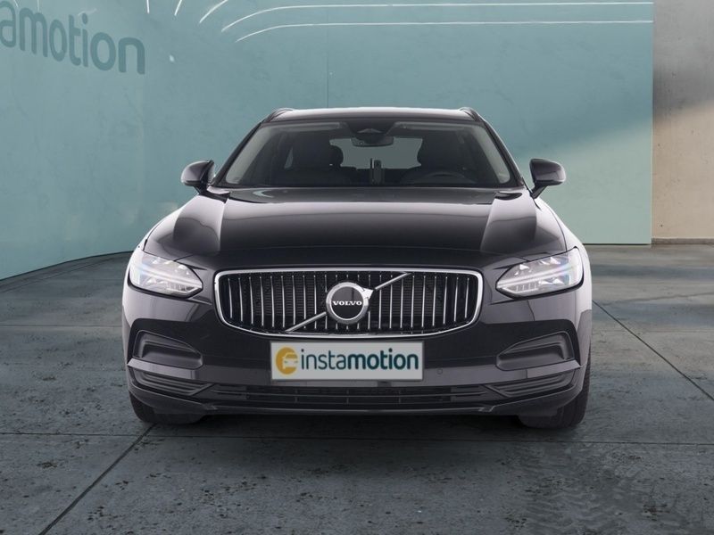 Gebraucht Volvo V90 Core 196 PS (144 kW) 2023 Schwarz Kombi