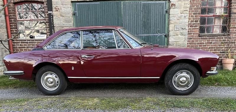 Usado Peugeot 504 103 CV (75 kW) 1971 Rojo Coupe