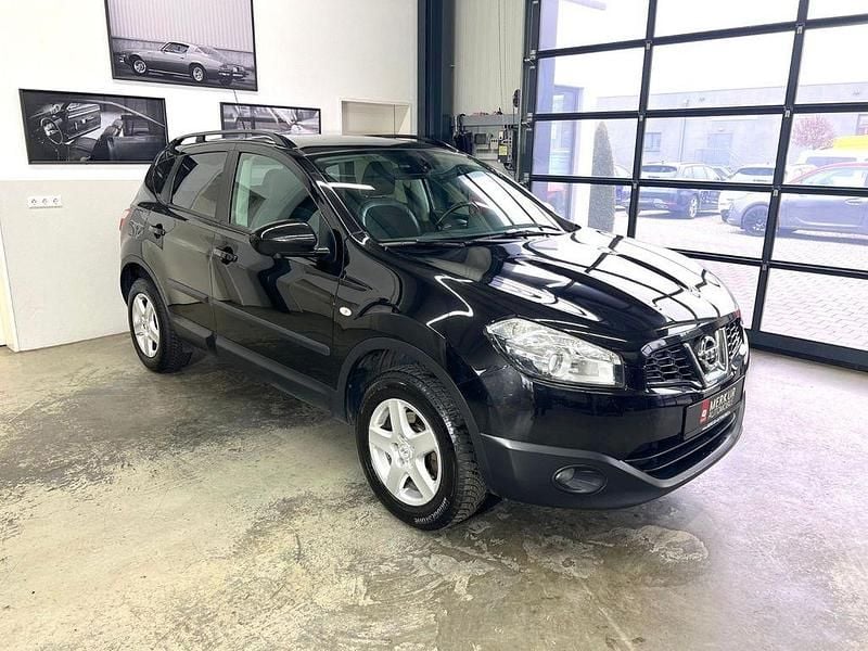 Schwarz Gebraucht 2013 Nissan Qashqai 360º SUV | 5.500 € (Guter Preis) - Bild 1/4