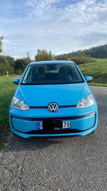 Blau Gebraucht 2020 VW e-up! Kleinwagen | 12.900 € (Guter Preis) - Bild 1/4