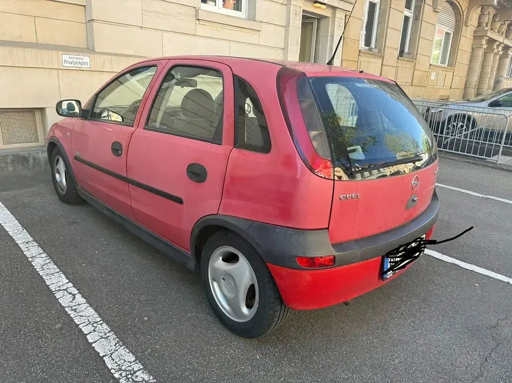 Second-hand Opel Corsa Comfort 90 CP (66 kW) 2002 Roșu Hatchback