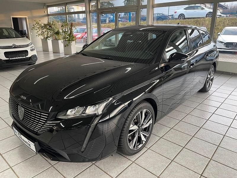 Gebraucht Peugeot 308 SW Allure 131 PS (96 kW) 2023 Schwarz Kombi