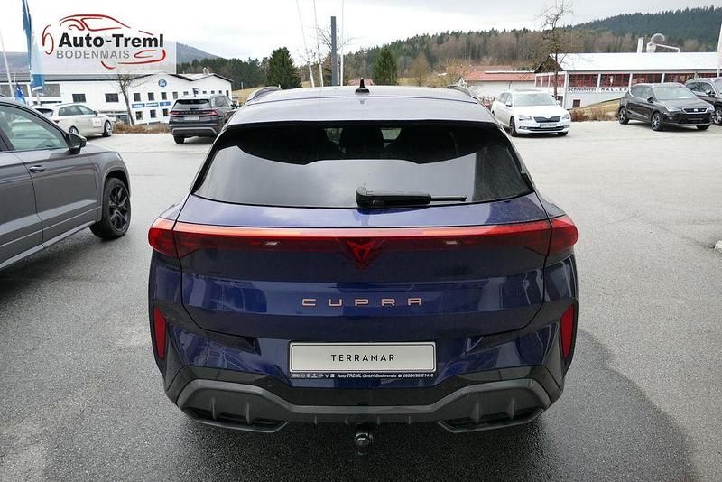 Neu Cupra Terramar 204 PS (150 kW) 2026 Cosmos blau SUV