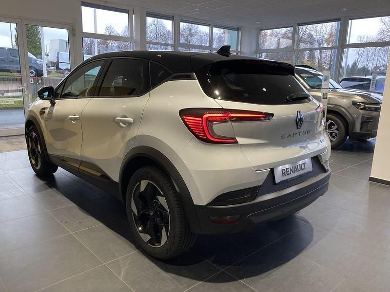 Neu Renault Captur Techno 158 PS (116 kW) 2026 Weiß SUV