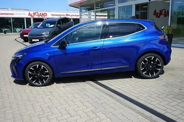 Neu Renault Clio Techno 91 PS (66 kW) 2026 Blau Kleinwagen
