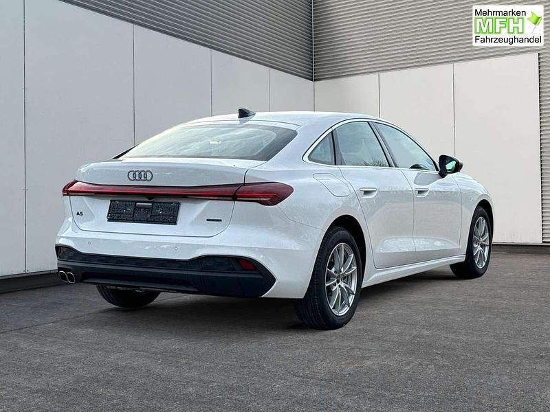Neu Audi A5 Basis 204 PS (150 kW) 2025 Arkonaweiß Coupé