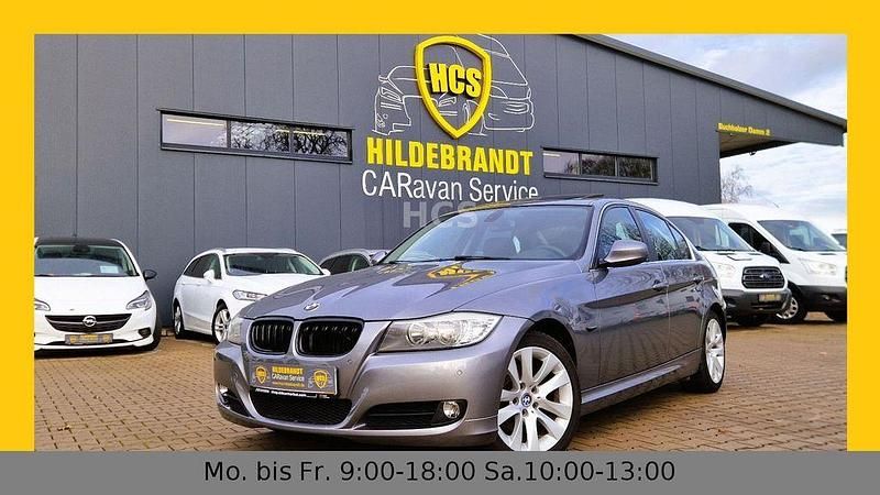 Grau Gebraucht 2011 BMW 318 Comfort Edition Limousine | 5.997 € (Fairer Preis) - Bild 1/4