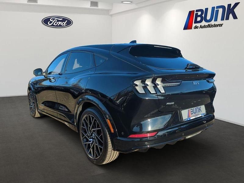 Gebraucht Ford Mustang Mach-E GT 358 kW (487 PS) 2022 Iridiumschwarz mica SUV