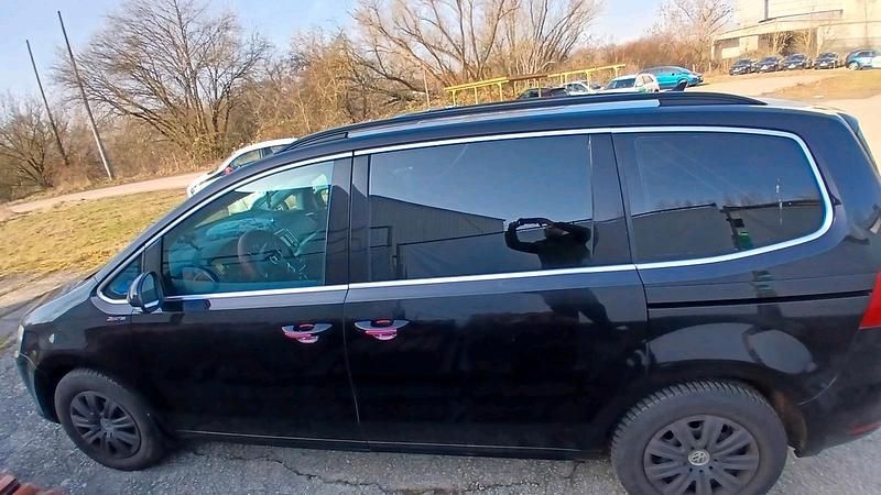 Gebraucht VW Sharan 140 PS (102 kW) 2015 Schwarz Van / Kleinbus