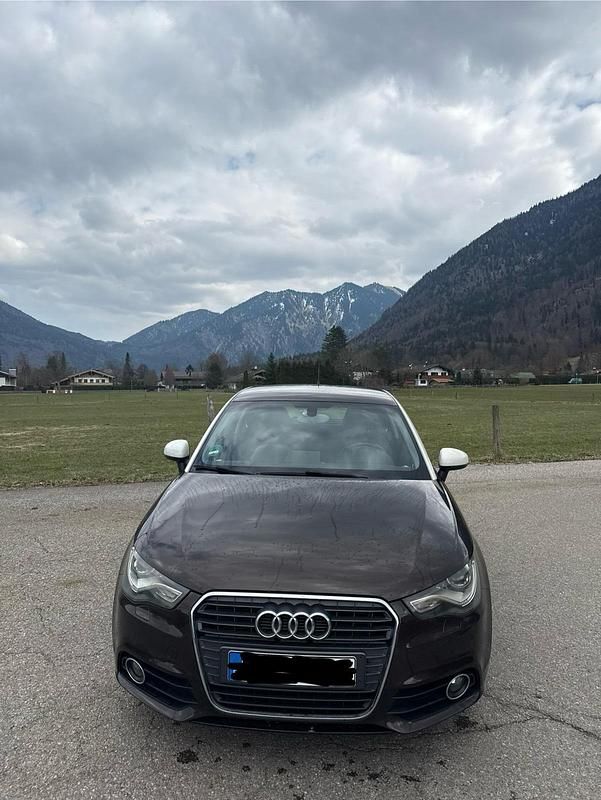 Gebraucht Audi A1 122 PS (89 kW) 2011 Braun Kleinwagen