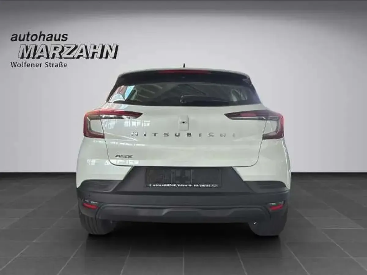 Neu Mitsubishi ASX Diamant Edition 114 PS (83 kW) 2026 Himalayaweiß SUV