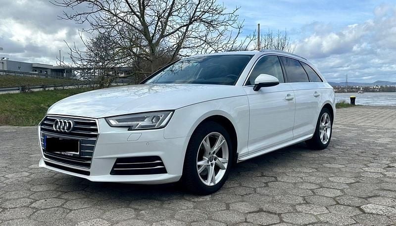 Gebraucht Audi A4 Ambiente 190 PS (139 kW) 2018 Weiß Kombi