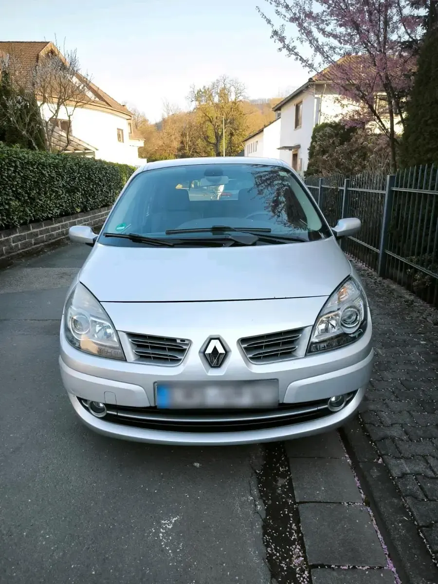 Gebraucht Renault Scenic E-Tech 102 PS (75 kW) 2008 Grau Limousine