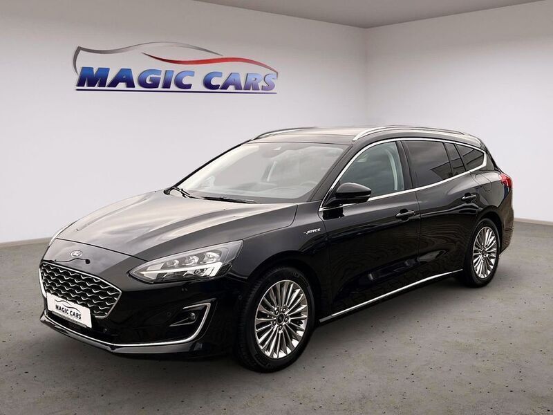 Obsidianschwarz metallic (metallic) Gebraucht 2020 Ford Focus Vignale Kombi | 19.890 € (Fairer Preis) - Bild 1/4
