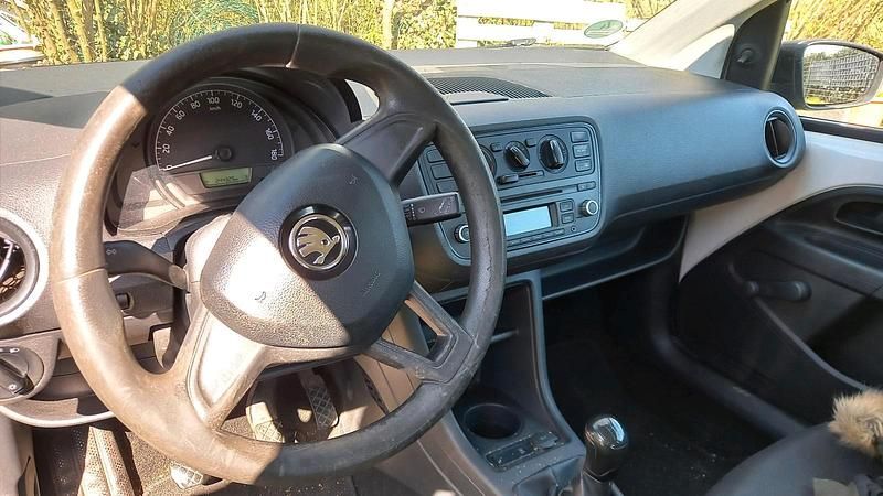 Gebraucht Skoda Citigo 44 PS (32 kW) 2016 Weiß Kleinwagen