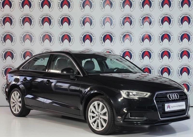 Gebraucht Audi A3 Design 150 PS (110 kW) 2019 Brillantschwarz Limousine