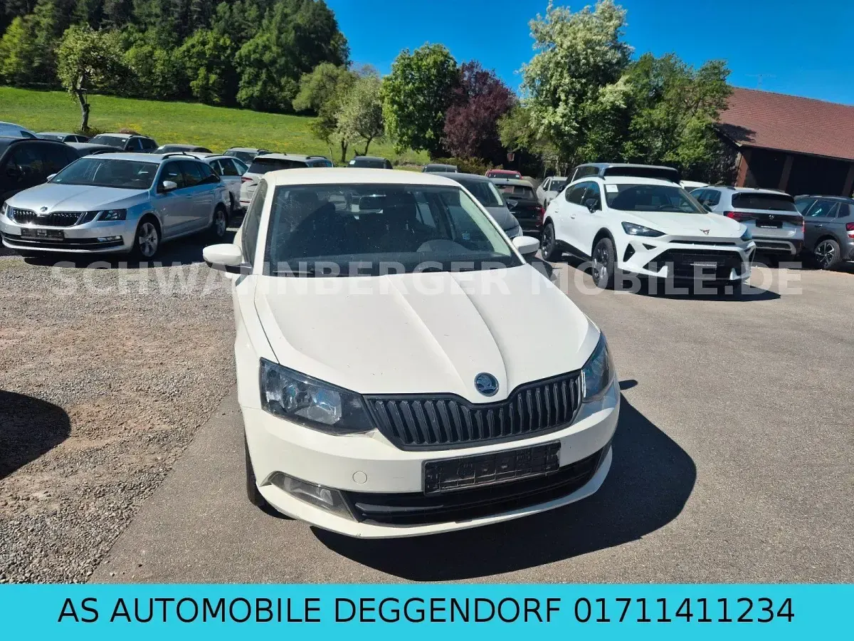 Gebraucht Skoda Fabia Active 95 PS (69 kW) 2018 Weiß Limousine