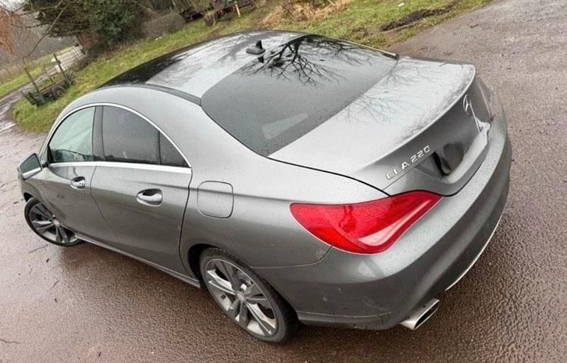 Gebraucht Mercedes CLA220 170 PS (125 kW) 2014 Grau Limousine