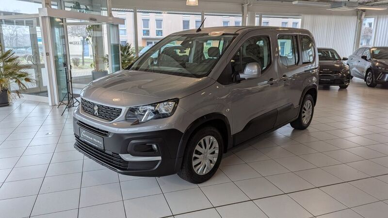 Lack grau artense Gebraucht 2020 Peugeot Rifter Active Van / Kleinbus | 18.290 € (Fairer Preis) - Bild 1/4