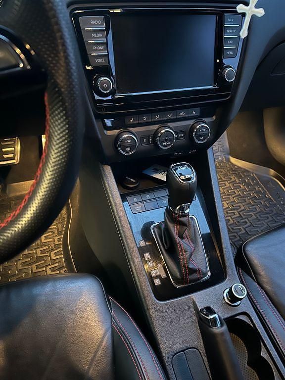 Gebraucht Skoda Octavia RS 230 PS (169 kW) 2016 Grau Kombi