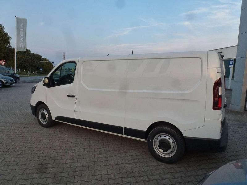 Neu Renault Trafic Komfort 150 PS (110 kW) 2025 Arktisweiß Van / Kleinbus
