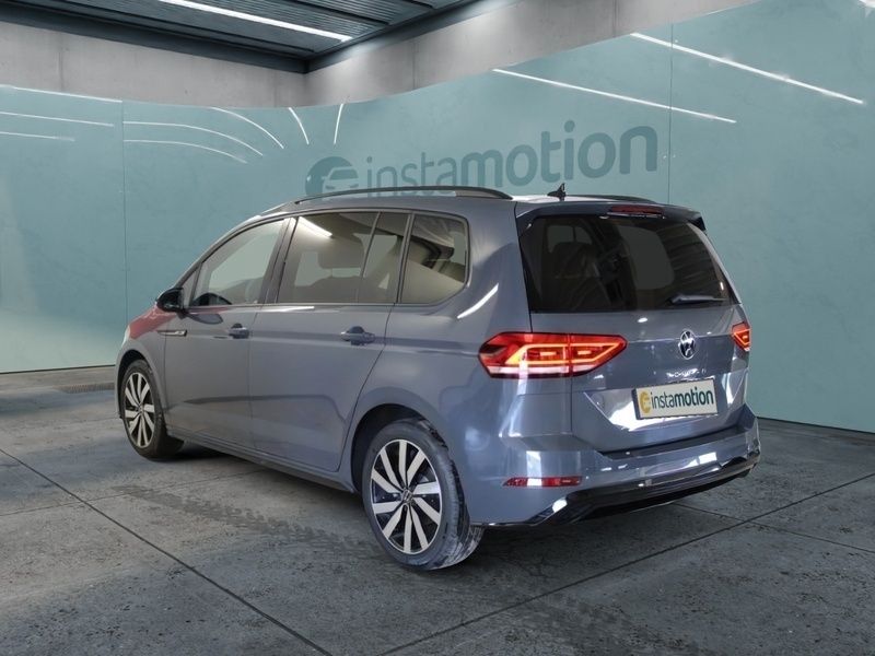 Gebraucht VW Touran Style 150 PS (110 kW) 2024 Grau Van / Kleinbus