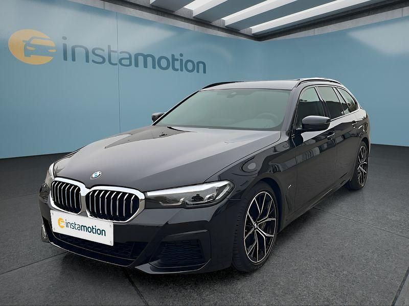 Schwarz Gebraucht 2022 BMW 530 M Sport Kombi | 41.699 € (Fairer Preis) - Bild 1/4