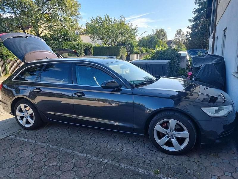 Gebraucht Audi A6 204 PS (150 kW) 2012 Braun Kombi